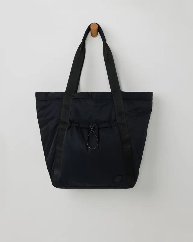 SK0000460-US20260706-143055-0 All Around Tote - Image 1