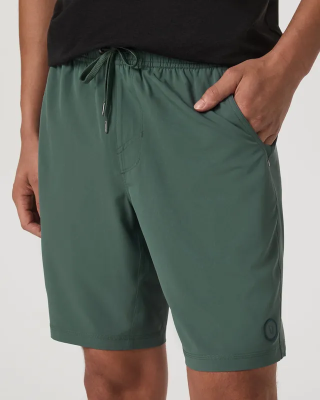 Kore Short Unlined 9"